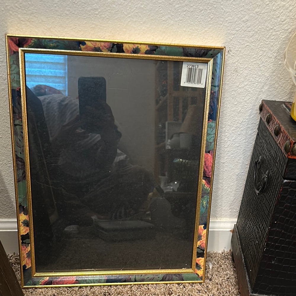 Vintage 90’s Floral Patterned Wall frame with Gold Trim